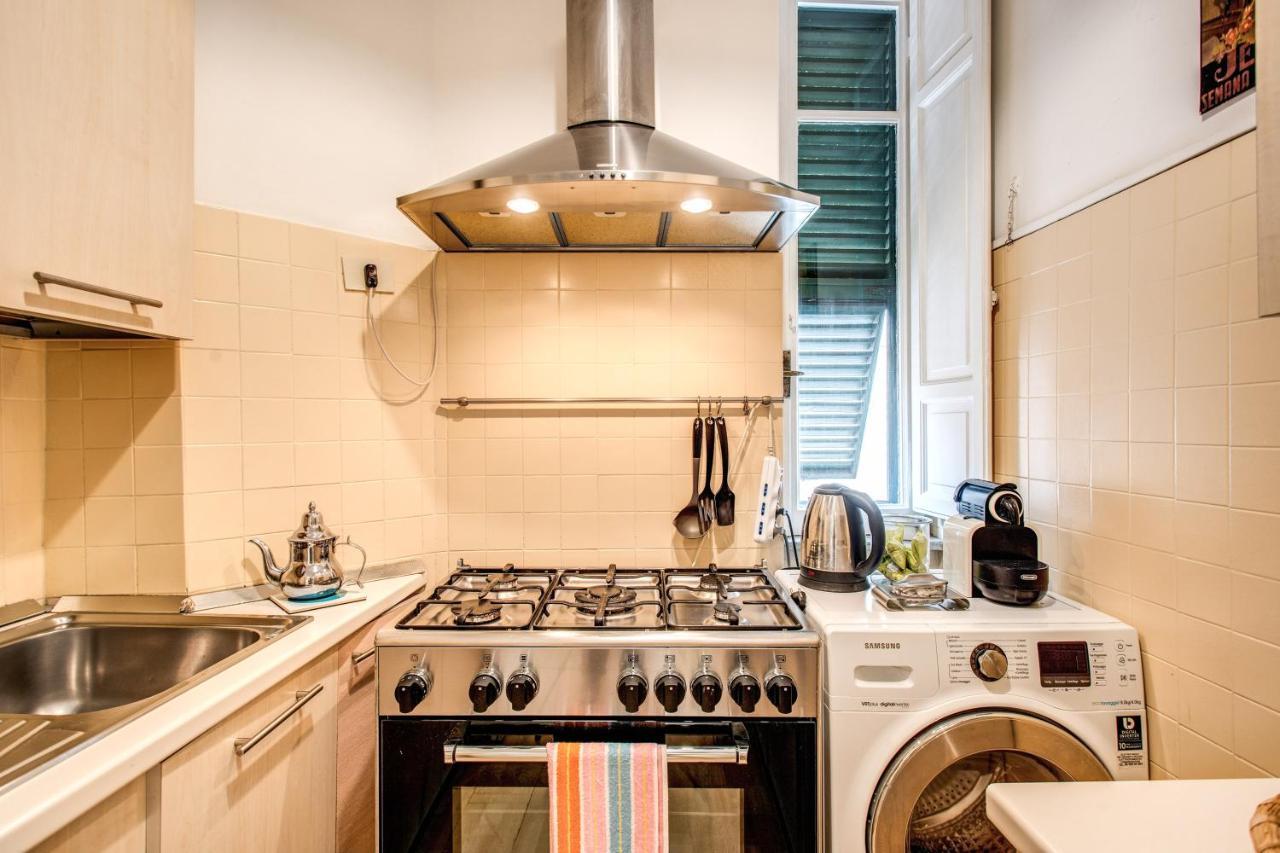 Colonna Suite - Rome Via Del Corso Big Apartment Exteriör bild