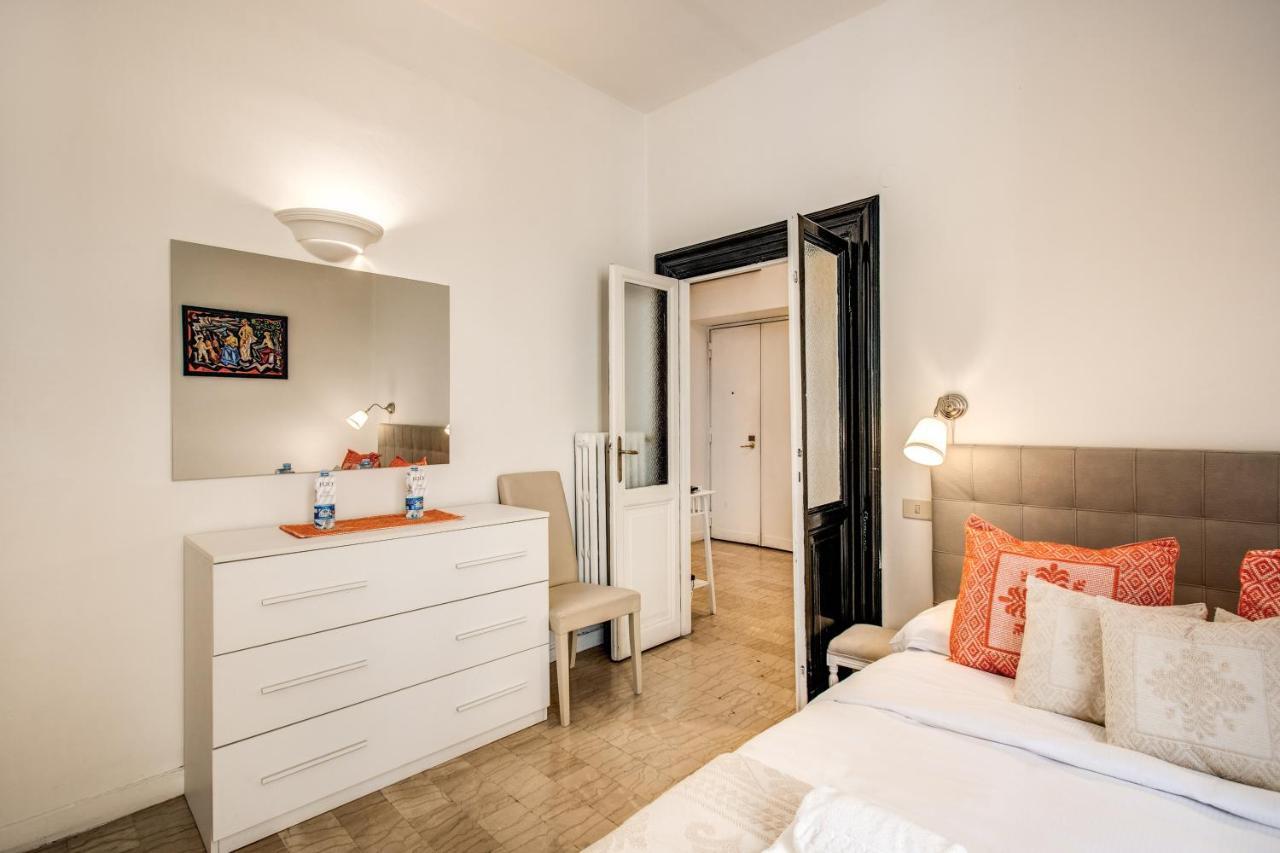 Colonna Suite - Rome Via Del Corso Big Apartment Exteriör bild